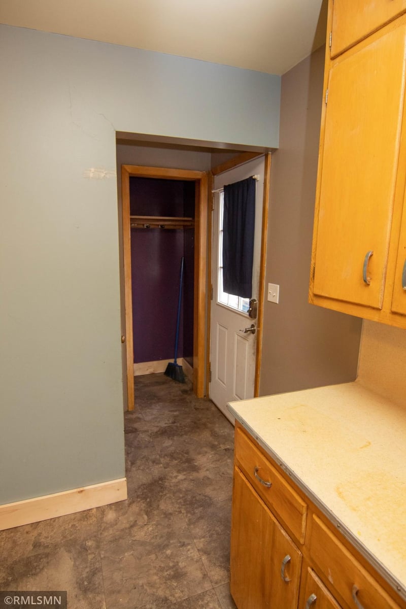 36 Elm St, Easton, MN 56025