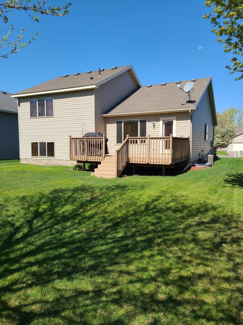 1616 Nuthatch Ave, Sartell, MN 56377