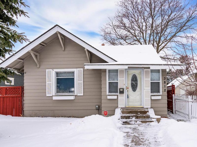 3812 Cedar Ave S, Minneapolis, MN 55407