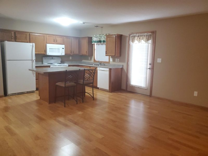 704 Southfork Pl SE, Kasson, MN 55944