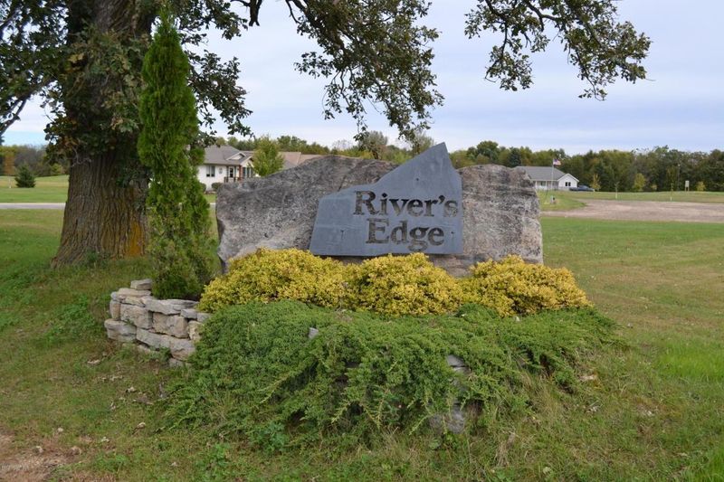 123 Miller Ct, Le Roy, MN 55951