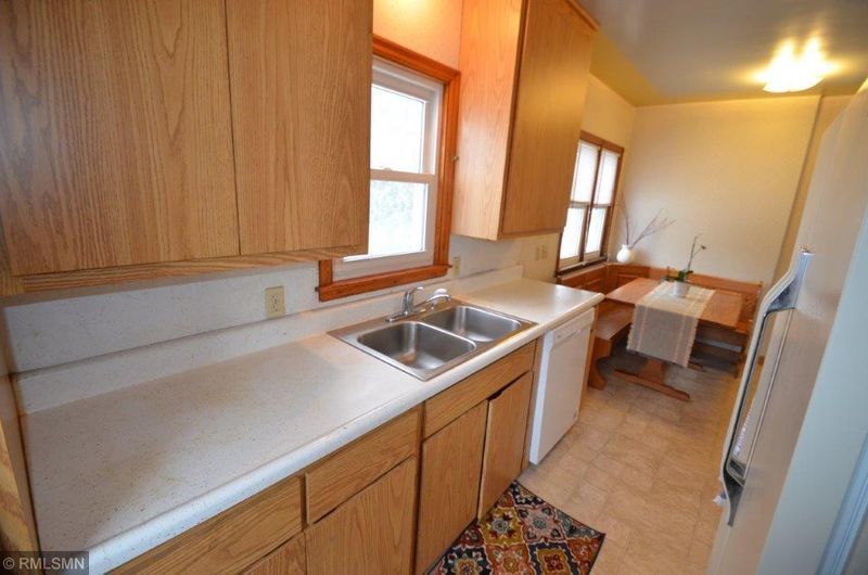 696 40th Ave NE, Columbia Heights, MN 55421