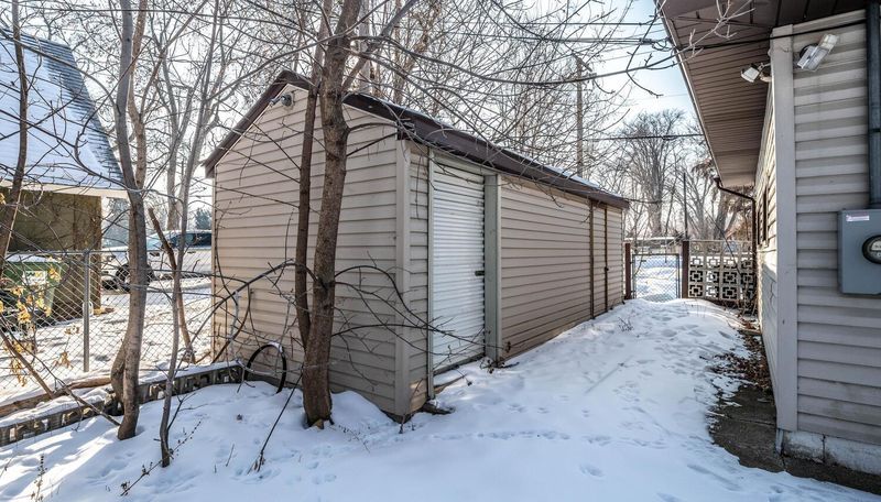 800 E 86th St, Bloomington, MN 55420