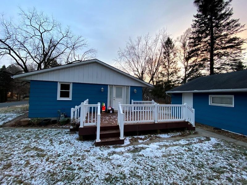 1795 Frank St, Maplewood, MN 55109