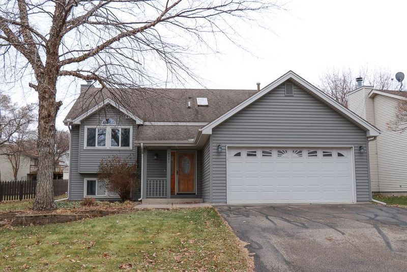 4991 W 143rd St, Savage, MN 55378