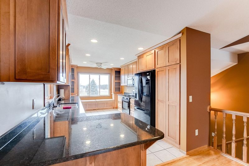 10910 237th Ave NW, Zimmerman, MN 55398