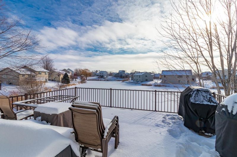 1186 Hidden Creek Blvd, Mayer, MN 55360