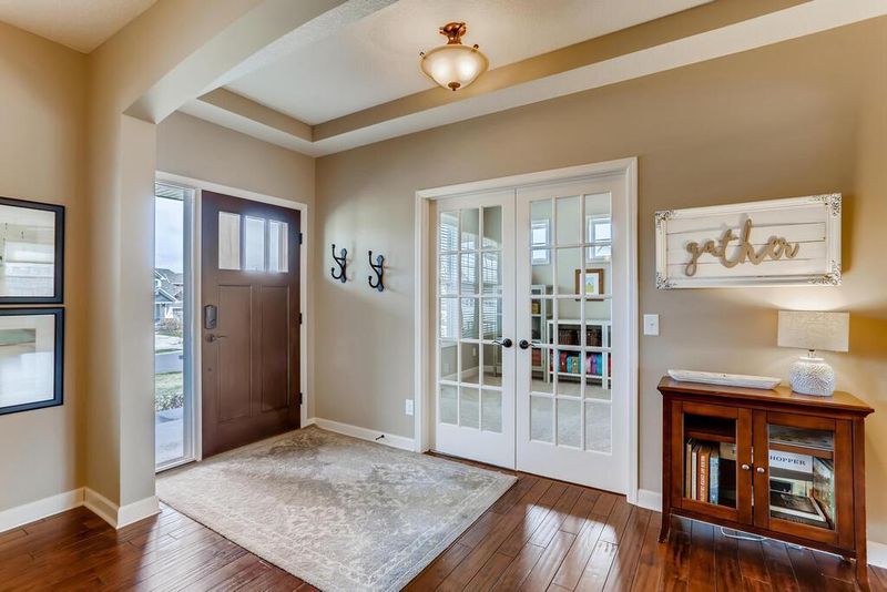 3216 Butternut Dr, Hamel, MN 55340