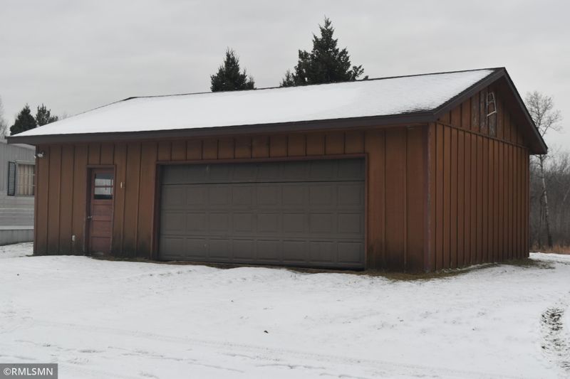 42872 Swede Aly, Hinckley, MN 55037