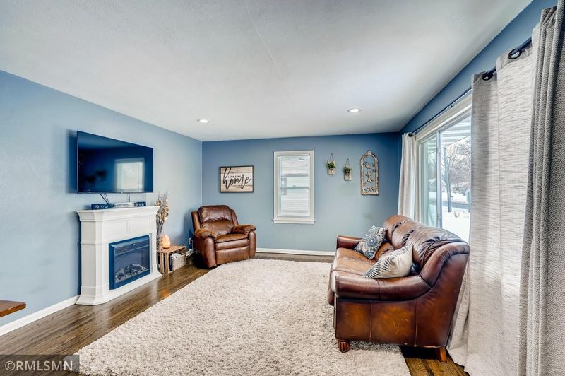 16361 Duluth Ave SE, Prior Lake, MN 55372