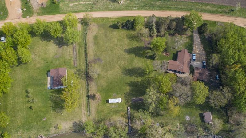 20 North Shore Dr N, Sherburn, MN 56171