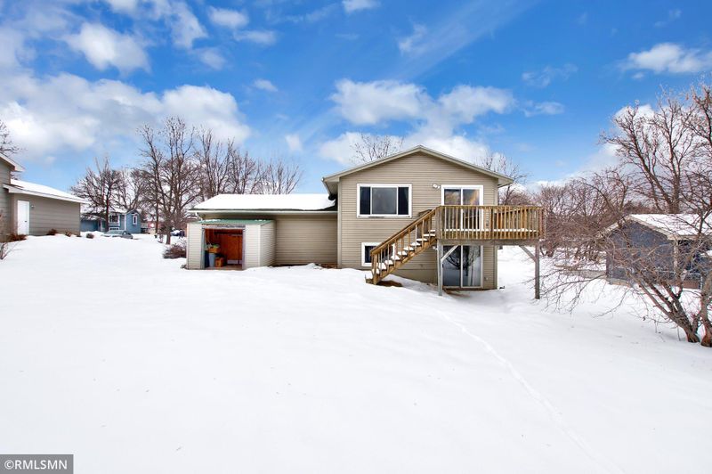 580 Independence Ave, Chaska, MN 55318