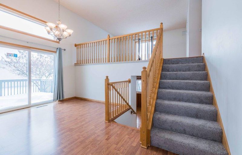 936 105th Ave NE, Blaine, MN 55434