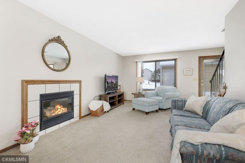 4515 Orchid Cir, Plymouth, MN 55446