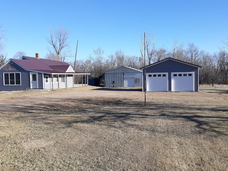 33418 245th Ave, Starbuck, MN 56381