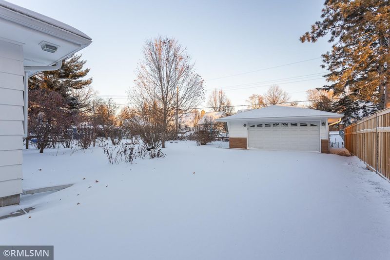 7015 3rd Ave S, Richfield, MN 55423