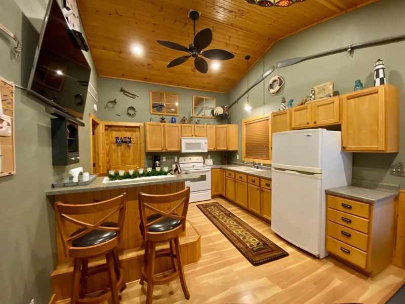 312 Spring St NE, Preston, MN 55965