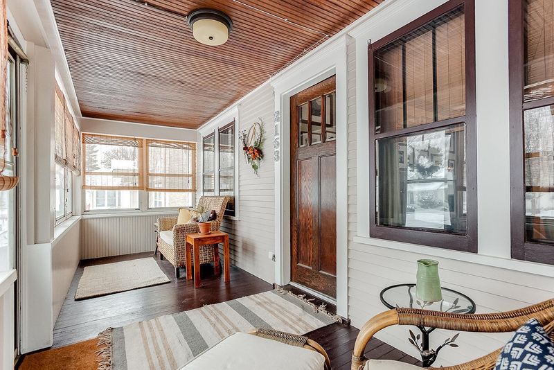 2163 Palace Ave, Saint Paul, MN 55105