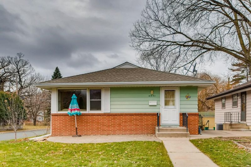 3401 Major Ave N, Crystal, MN 55422