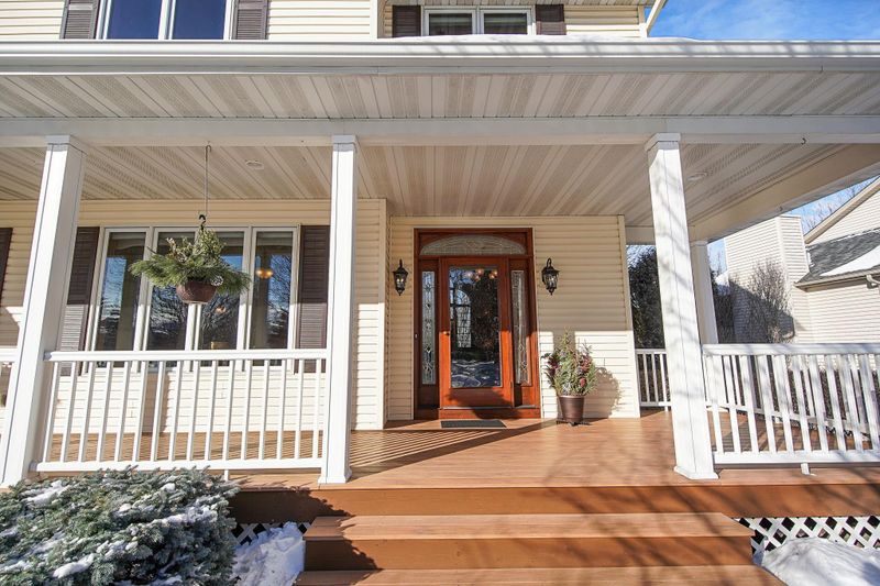 2231 Lacasse Dr, Hugo, MN 55038