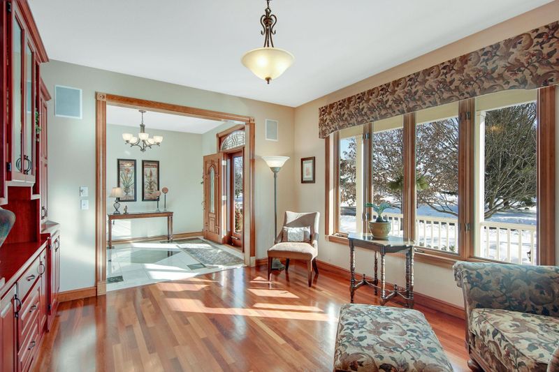 2231 Lacasse Dr, Hugo, MN 55038