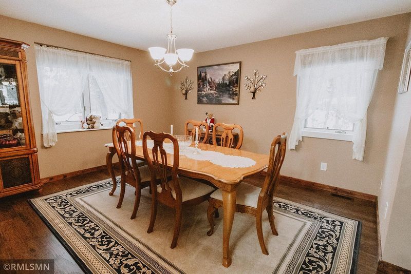 31945 Harvest Rd, Breezy Point, MN 56472