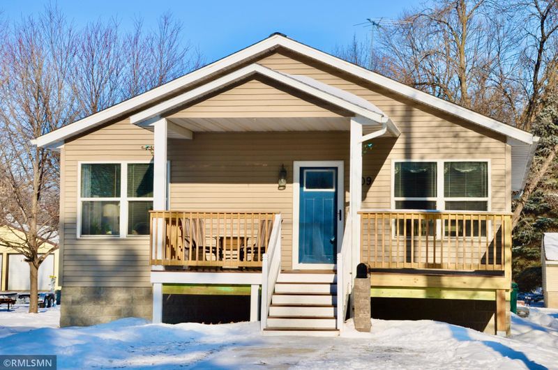 409 Oak Ave SE, Montgomery, MN 56069