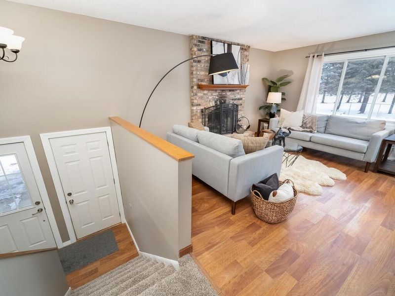 14684 Dory Ct, Apple Valley, MN 55124