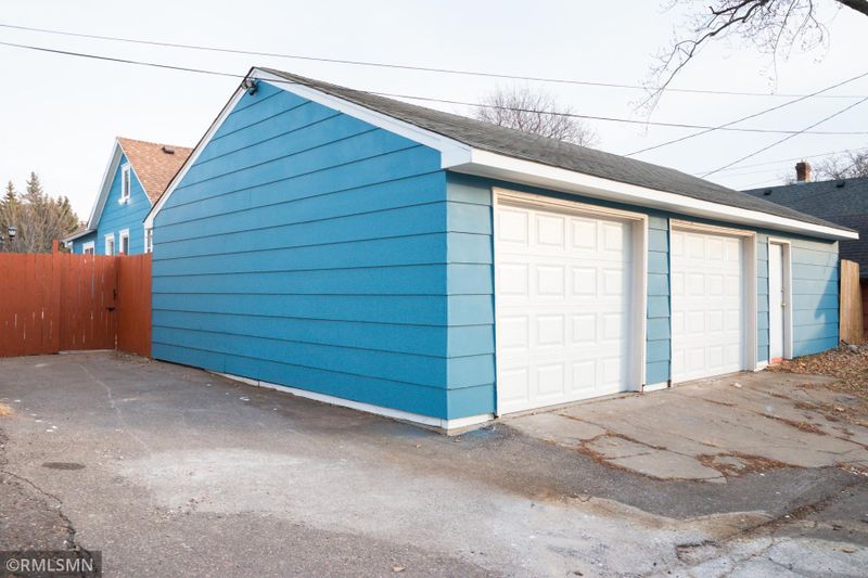 1155 Payne Ave, Saint Paul, MN 55130
