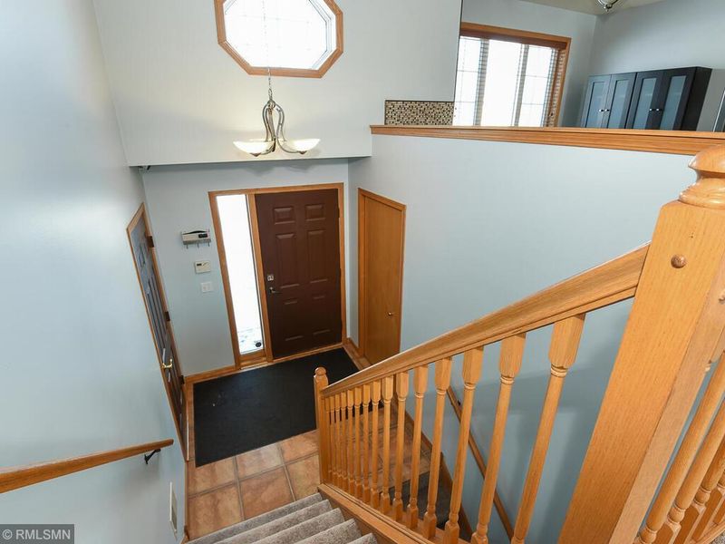 900 105th Ave NE, Blaine, MN 55434