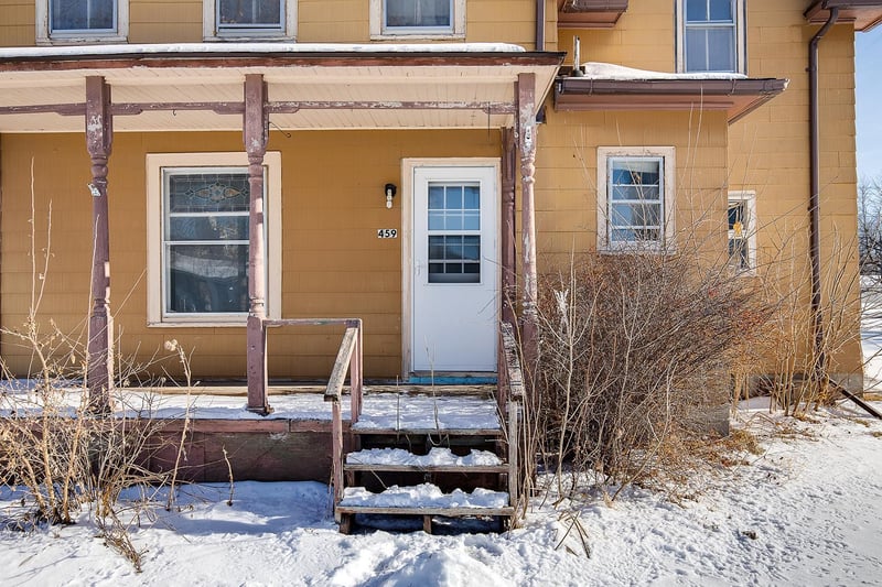 459 5th St, Dawson, MN 56232