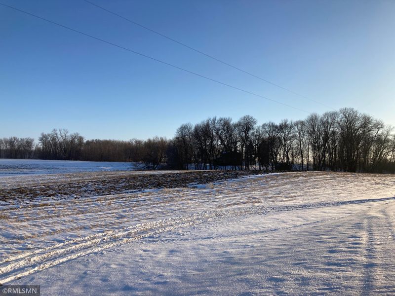 15961 Shieldsville Blvd, Faribault, MN 55021