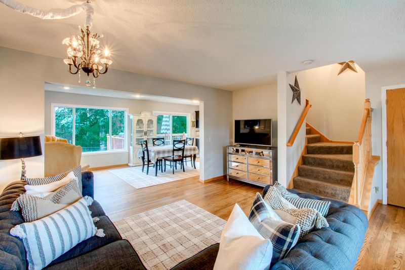 520 12th Ave NE, Lonsdale, MN 55046