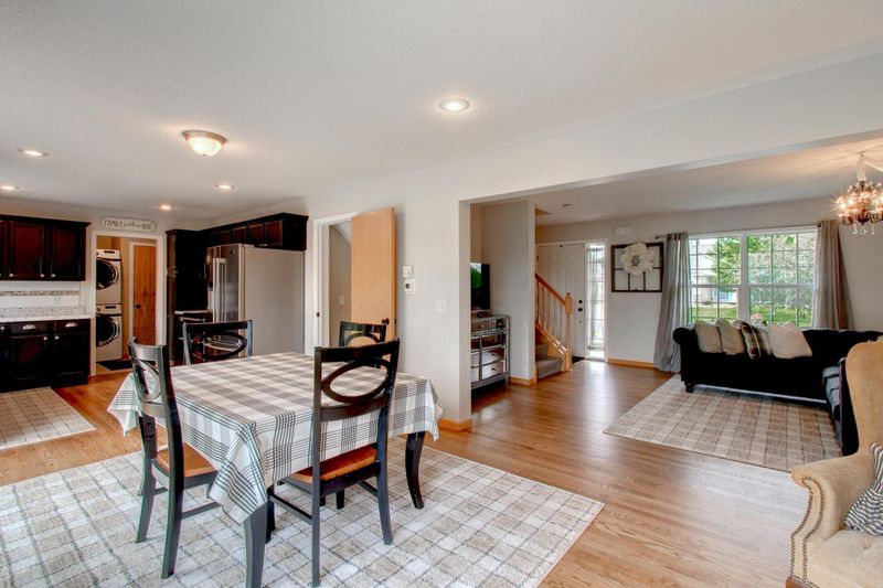 520 12th Ave NE, Lonsdale, MN 55046