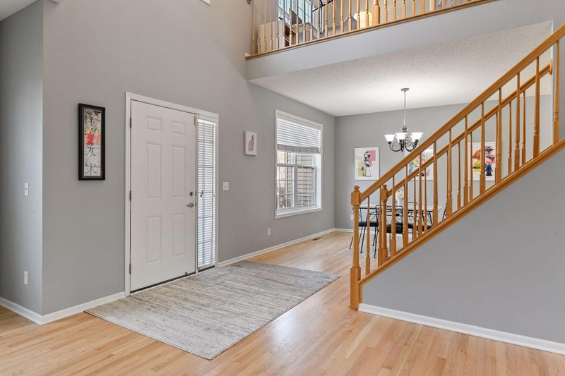3111 Bluegrass Rd, Chaska, MN 55318