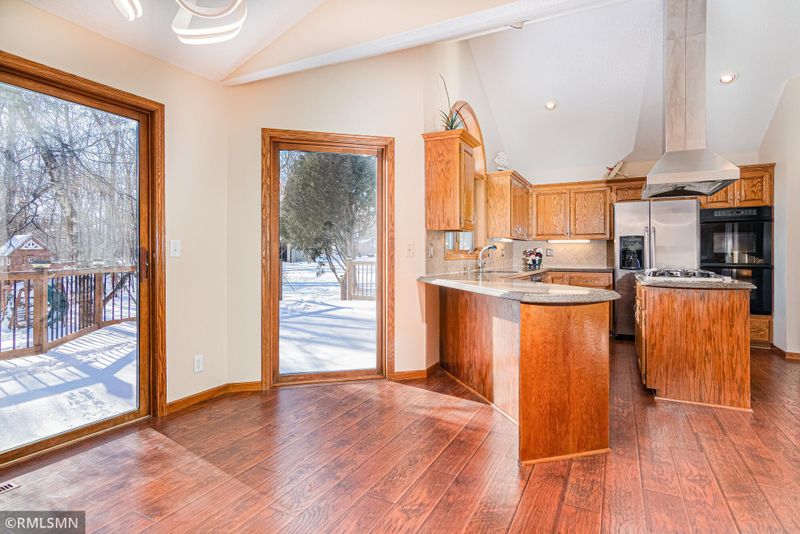 17063 Hamilton Dr, Lakeville, MN 55044