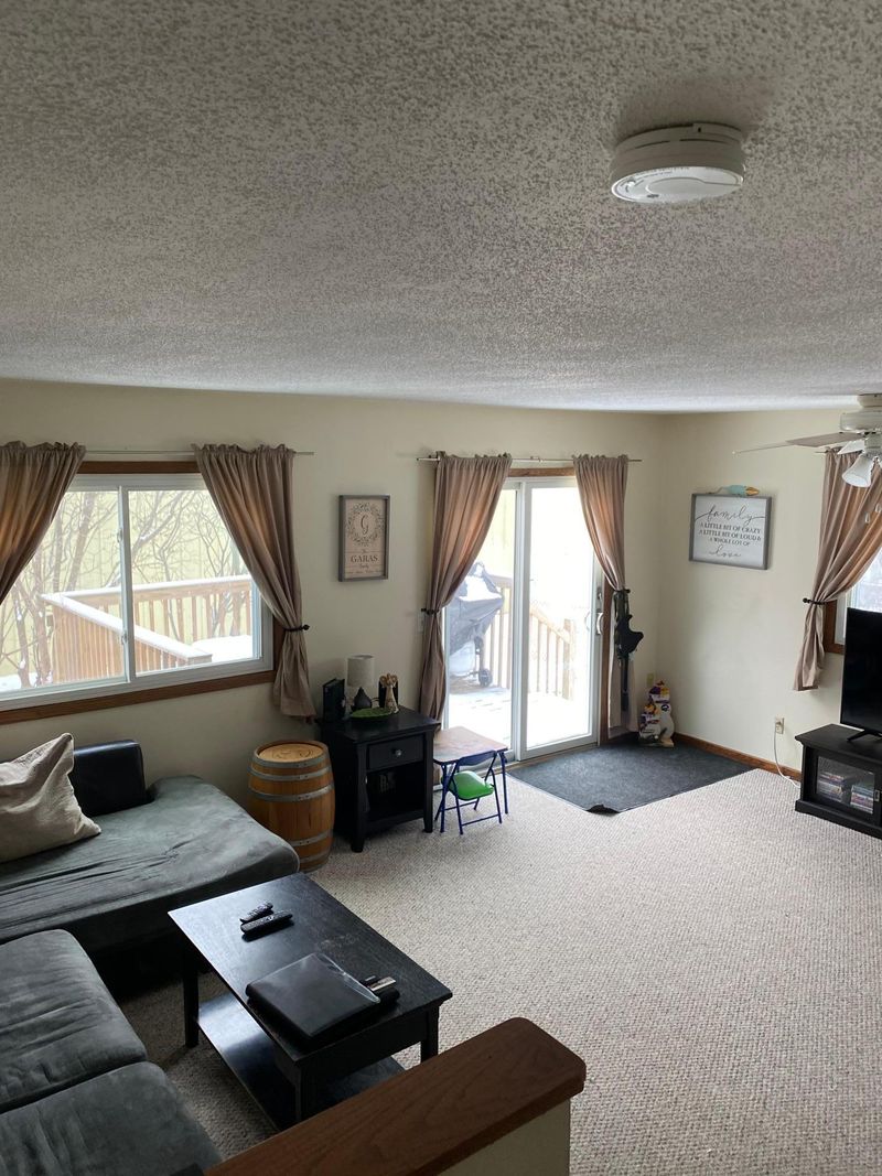 1832 28th St NW, Rochester, MN 55901