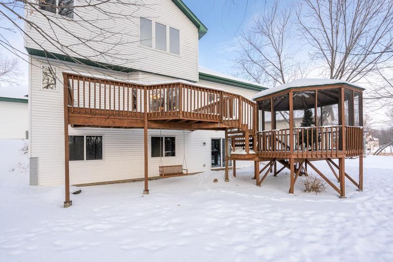 6643 210th Ln N, Forest Lake, MN 55025