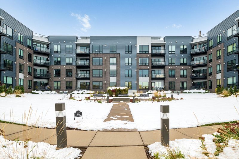 256 Spring St #218, Saint Paul, MN 55102