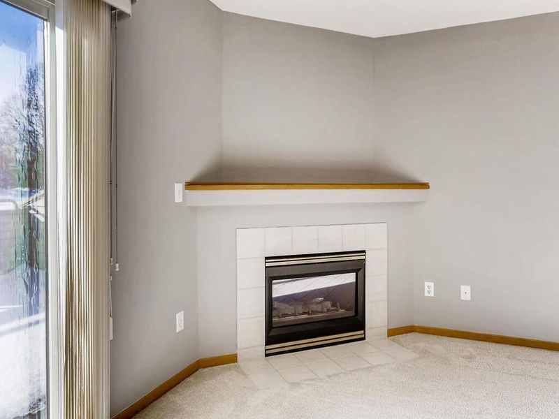 7319 Bond Way #8, Inver Grove Heights, MN 55076