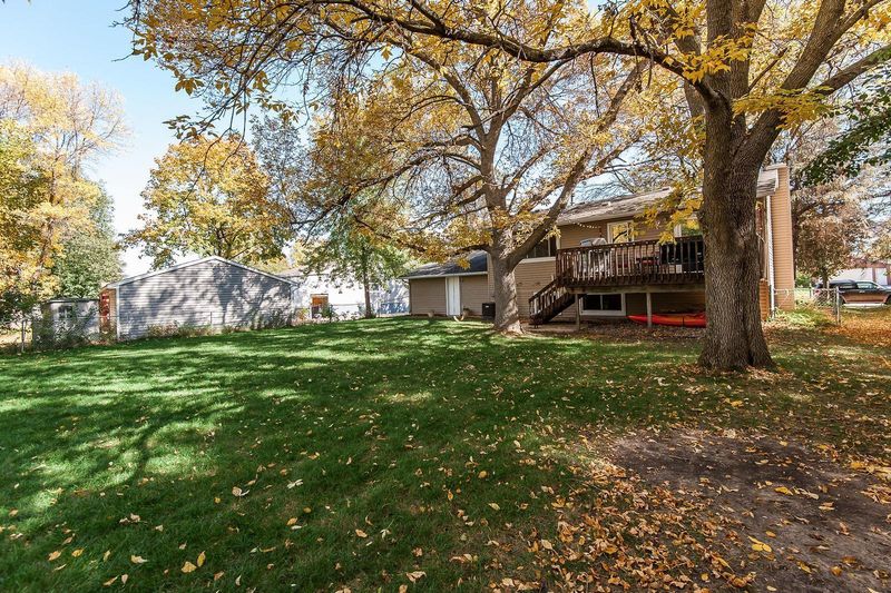 1669 9th Ave SE, Rochester, MN 55904