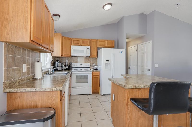 23703 3rd St NE, Bethel, MN 55005