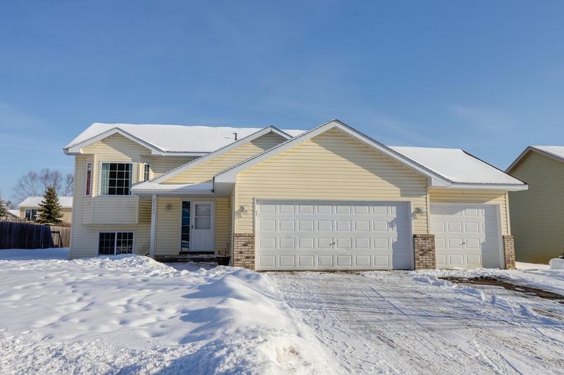 23703 3rd St NE, Bethel, MN 55005