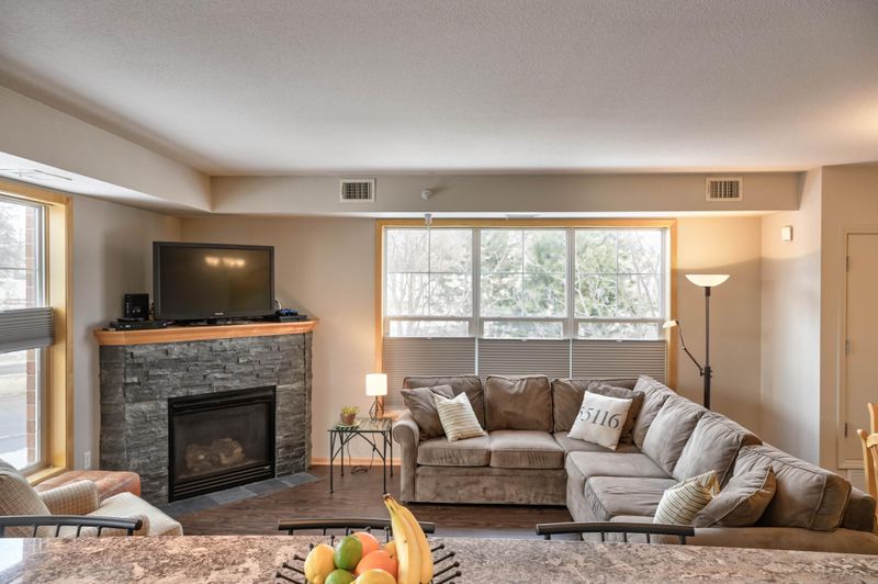 1800 Graham Ave #232, Saint Paul, MN 55116