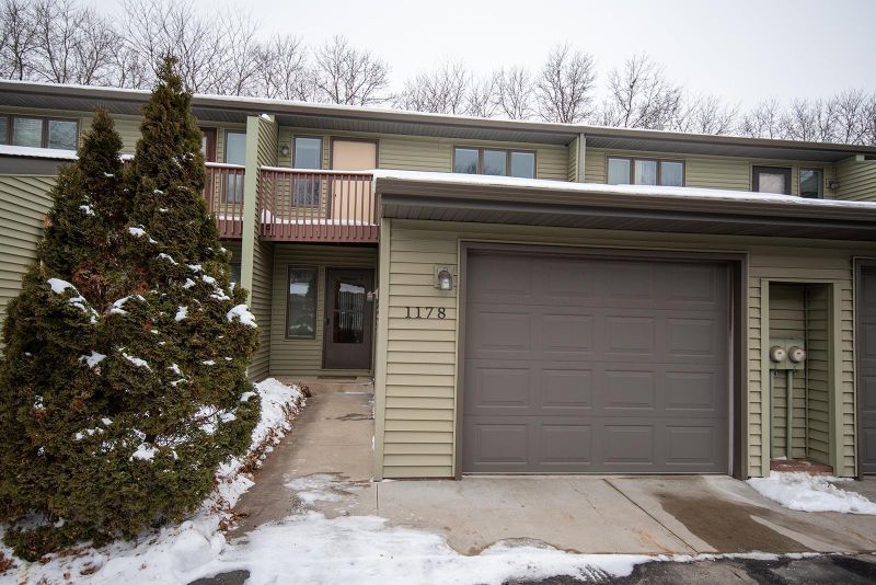 1178 Highland Ave, Northfield, MN 55057