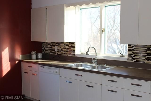 502 N 2nd Ave E, Duluth, MN 55805