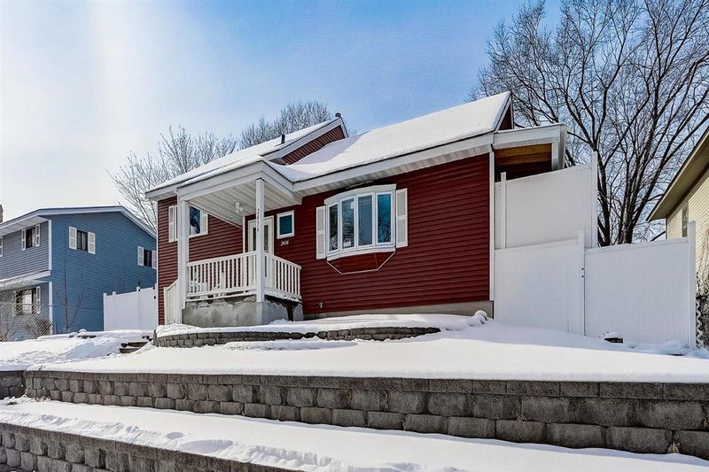 2436 12th Ave S, Minneapolis, MN 55404