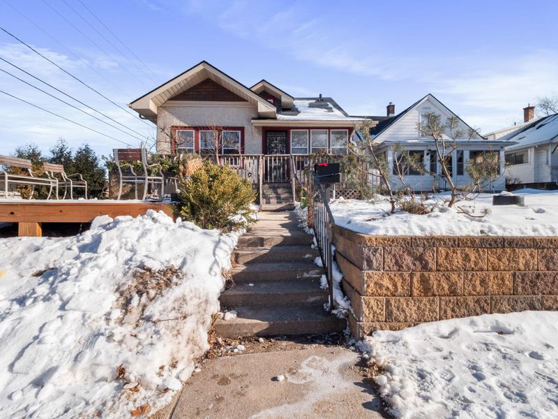 3758 Bryant Ave N, Minneapolis, MN 55412
