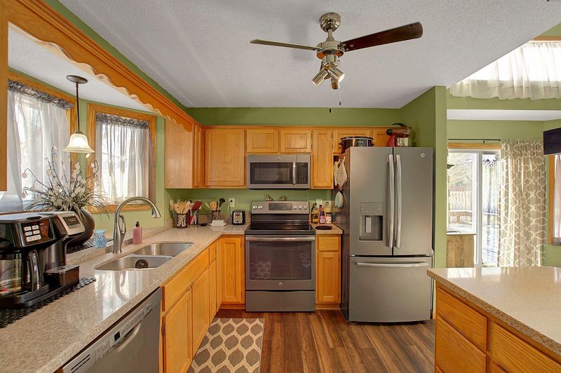 7000 96th St S, Cottage Grove, MN 55016