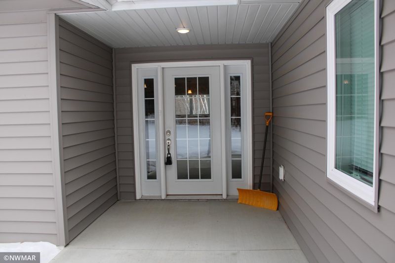1103 Bunchberry Ln NE, Bemidji, MN 56601